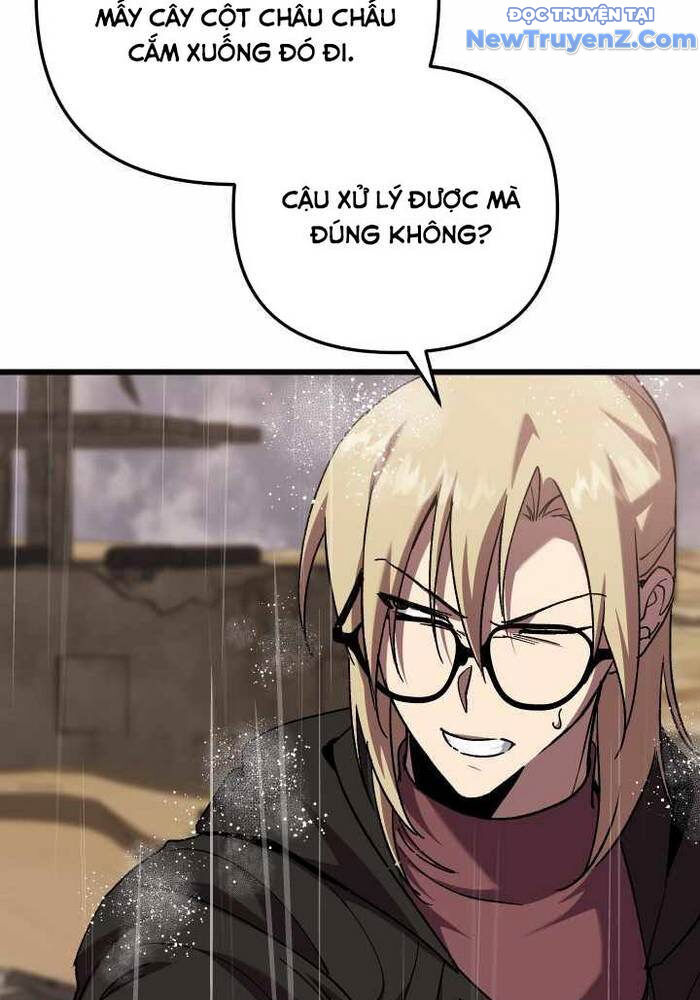 Giả Vờ Làm Kẻ Vô Dụng Ở Học Đường