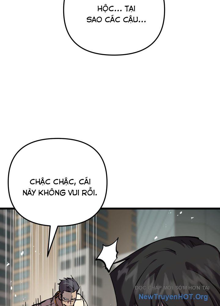 Giả Vờ Làm Kẻ Vô Dụng Ở Học Đường