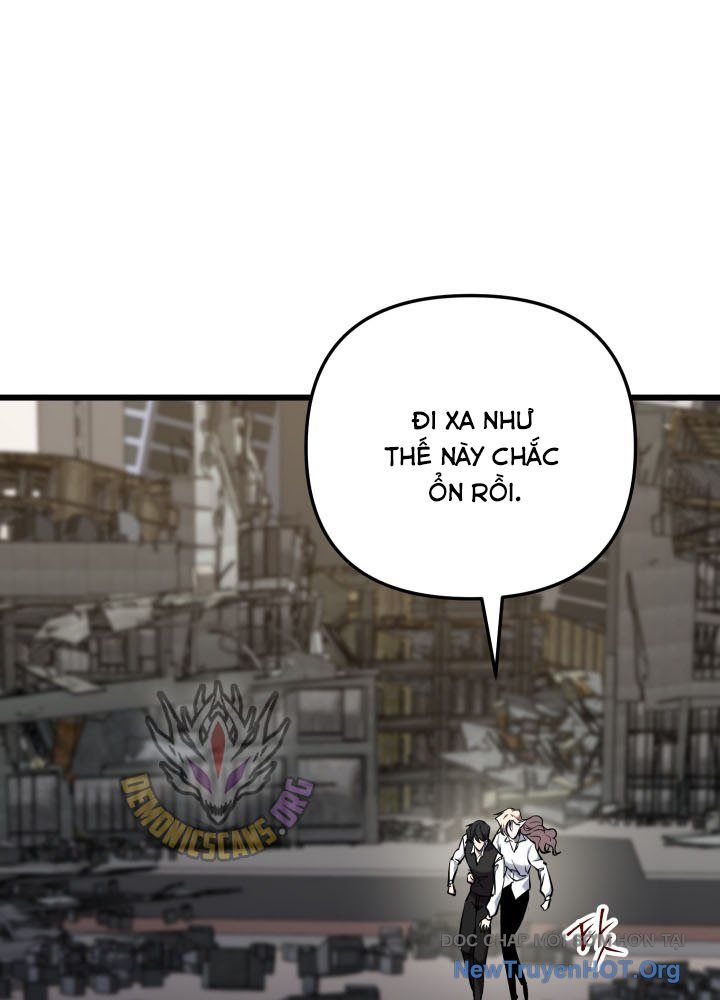 Giả Vờ Làm Kẻ Vô Dụng Ở Học Đường