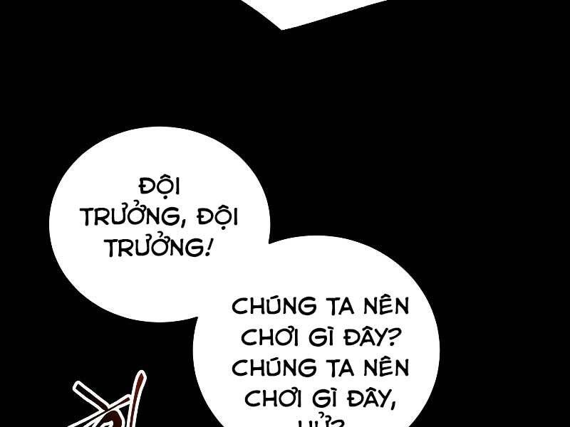 Giả Vờ Làm Kẻ Vô Dụng Ở Học Đường