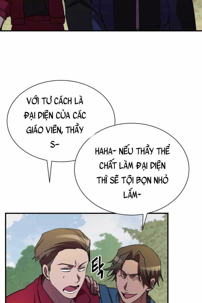 Giả Vờ Làm Kẻ Vô Dụng Ở Học Đường
