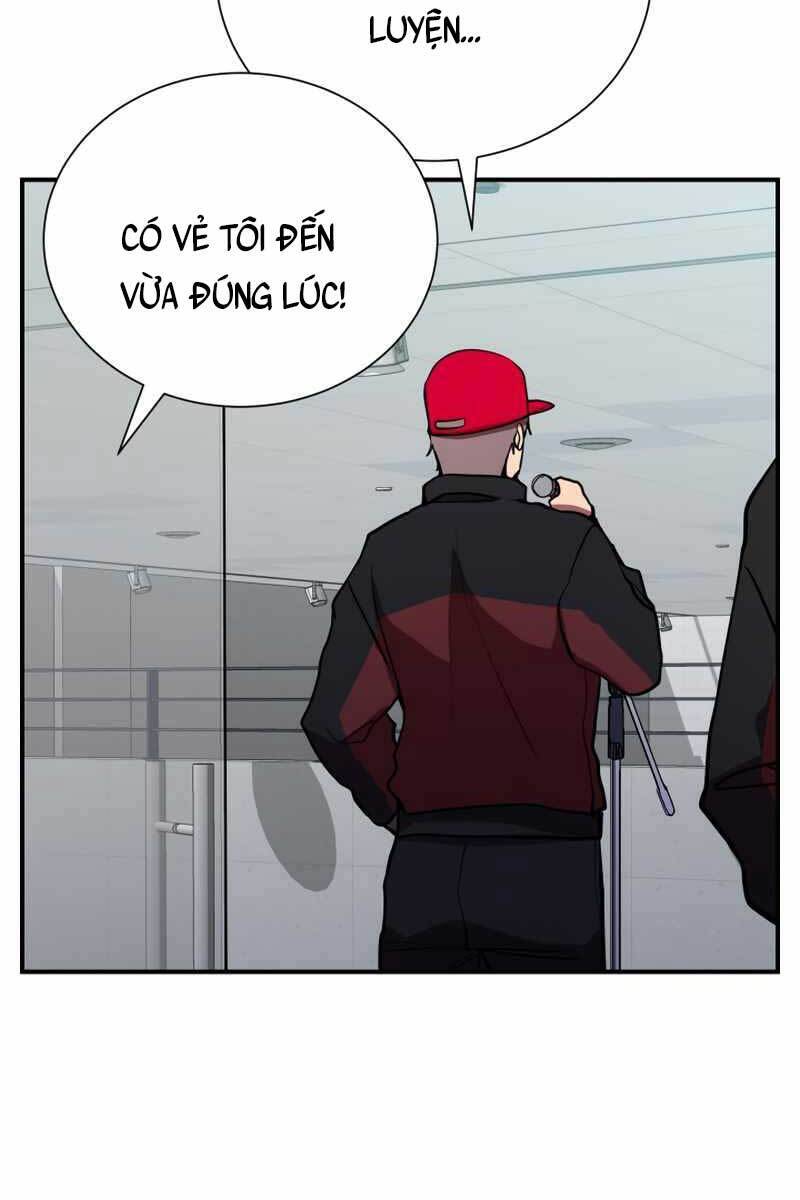Giả Vờ Làm Kẻ Vô Dụng Ở Học Đường