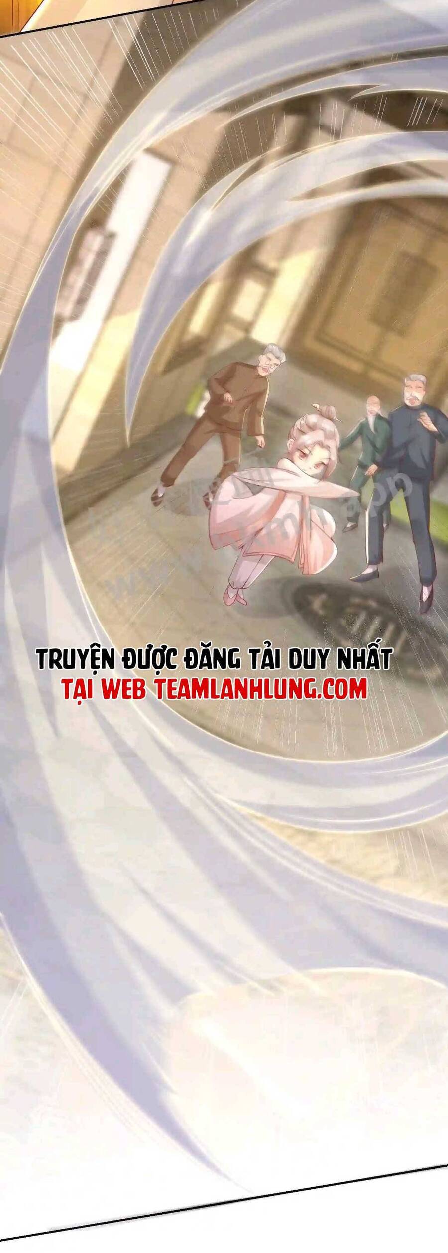 Tiểu manh bảo bốn tuổi theo sư phụ xuống núi