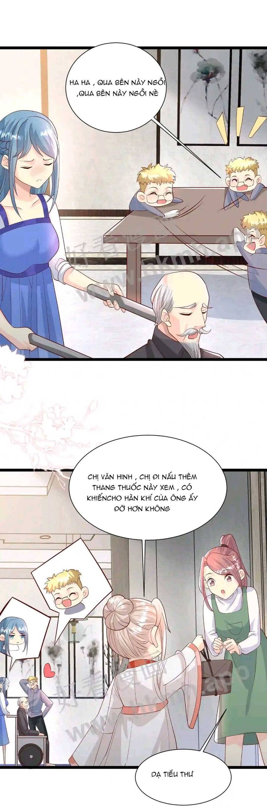 Tiểu manh bảo bốn tuổi theo sư phụ xuống núi
