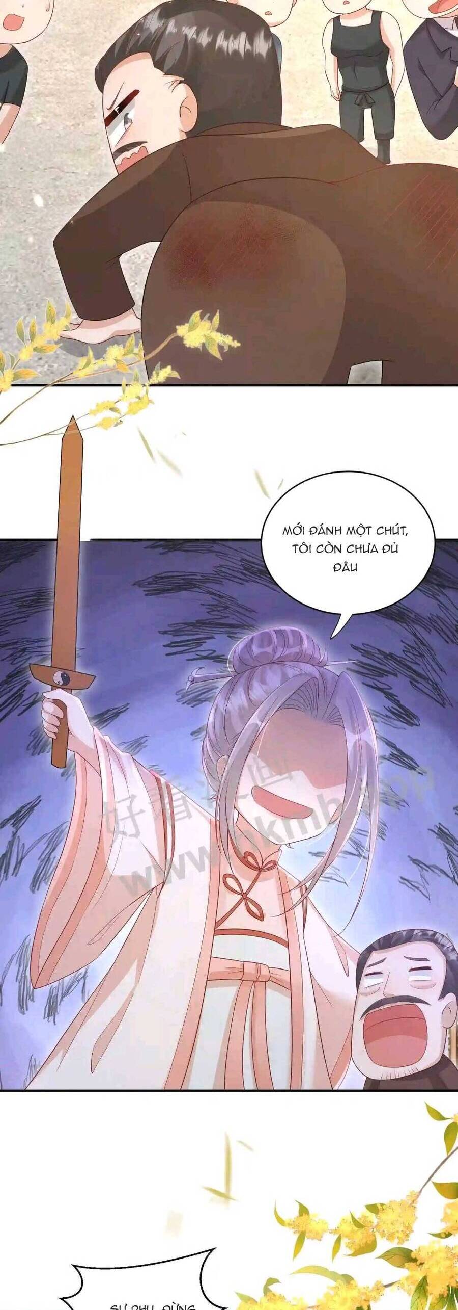 Tiểu manh bảo bốn tuổi theo sư phụ xuống núi