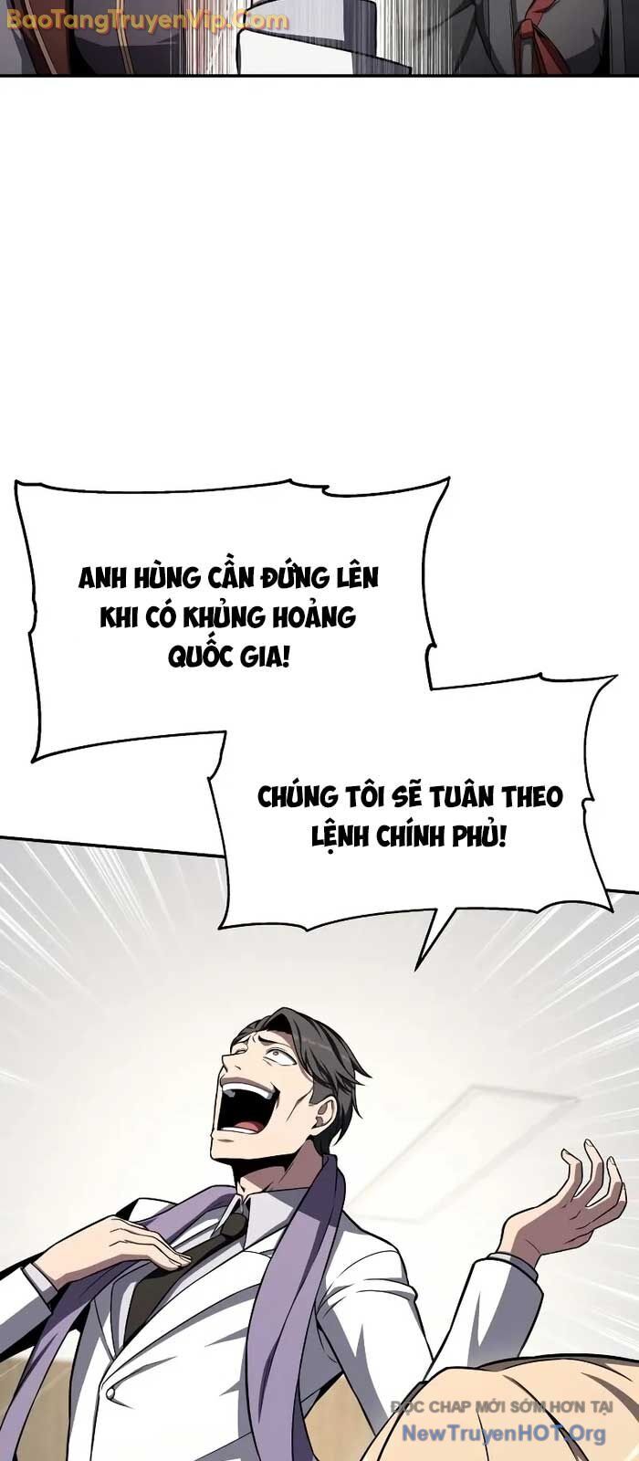 Vua hiệp sĩ đã trở lại với một vị thần