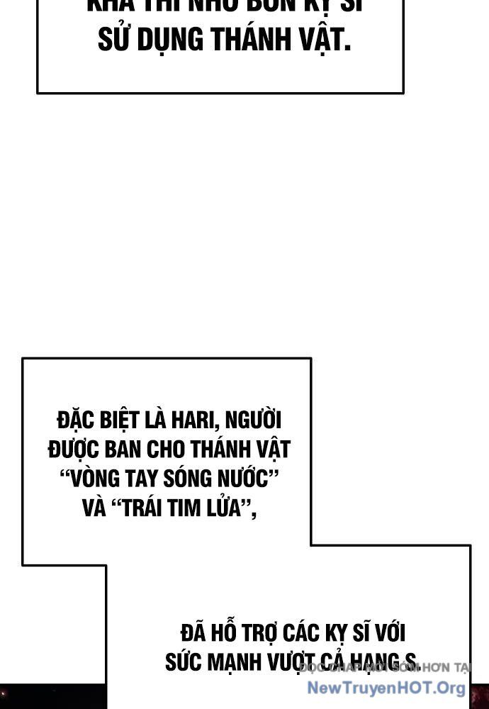 Vua hiệp sĩ đã trở lại với một vị thần