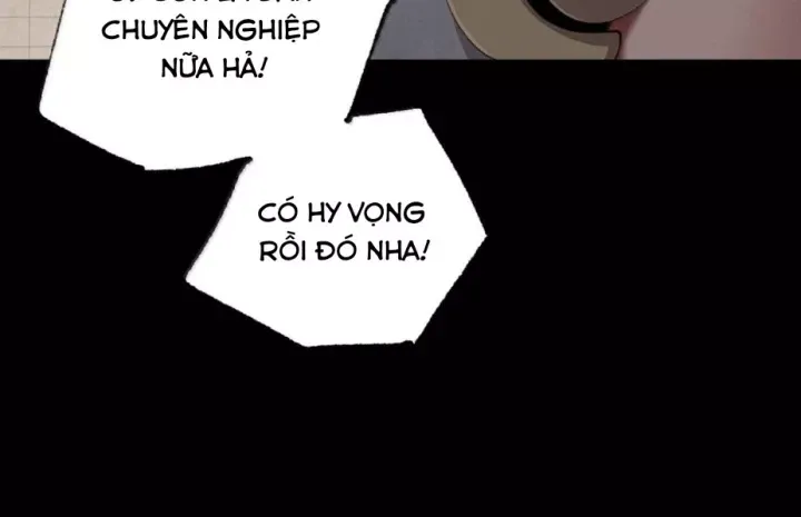 Thánh nữ, xin hãy dừng ngay những trò quái đản của cô đi!!