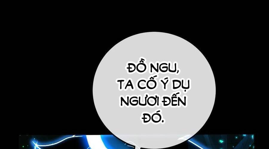 Ta, Người Chỉ Cần Nhìn Thấy Thanh Máu, Có Thể Trừng Phạt Thần Linh