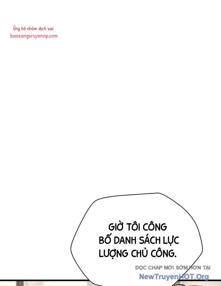 Helmut Đứa Trẻ Bị Ruồng Bỏ