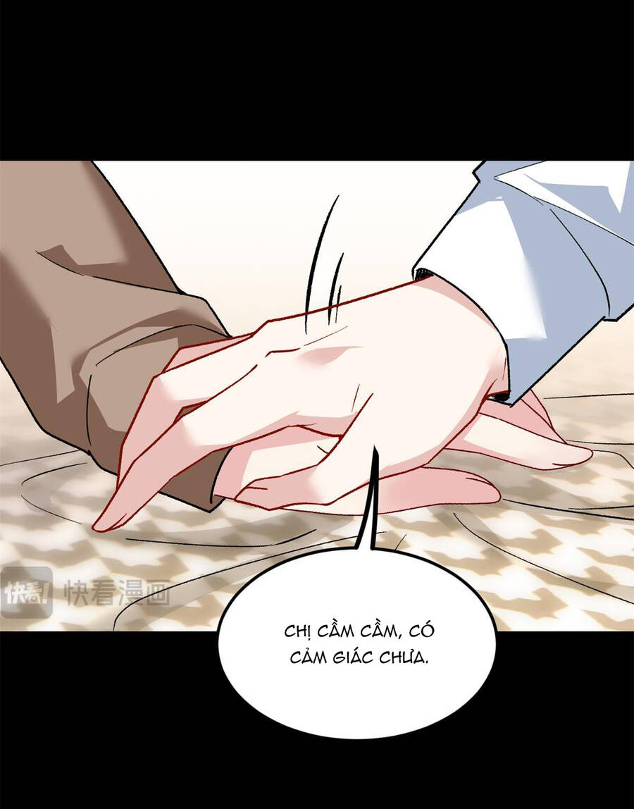 Tôi ở thế giới khác dựa dẫm vào phụ nữ