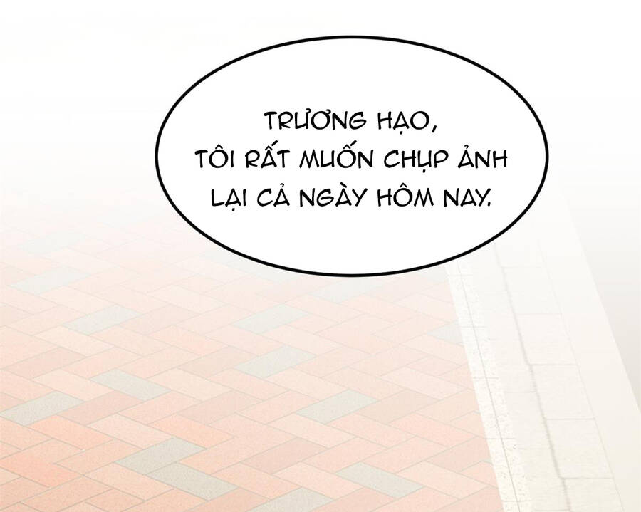 Tôi ở thế giới khác dựa dẫm vào phụ nữ