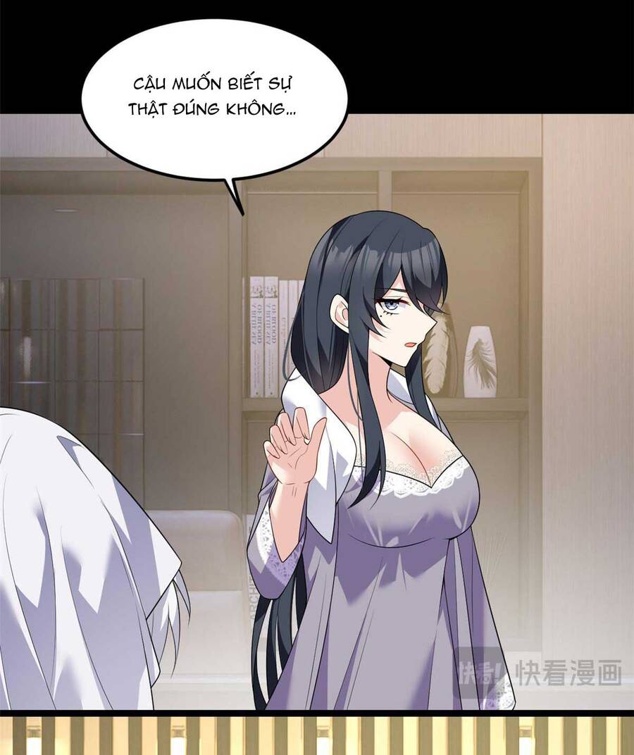 Tôi ở thế giới khác dựa dẫm vào phụ nữ
