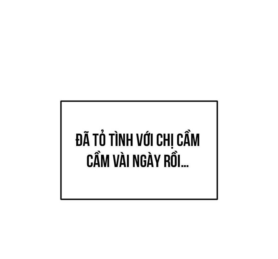Tôi ở thế giới khác dựa dẫm vào phụ nữ