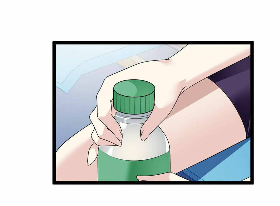 Tôi ở thế giới khác dựa dẫm vào phụ nữ