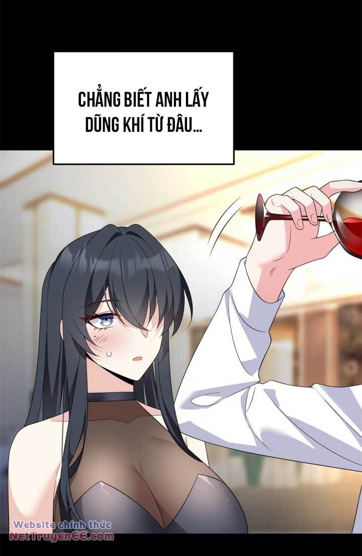 Tôi ở thế giới khác dựa dẫm vào phụ nữ