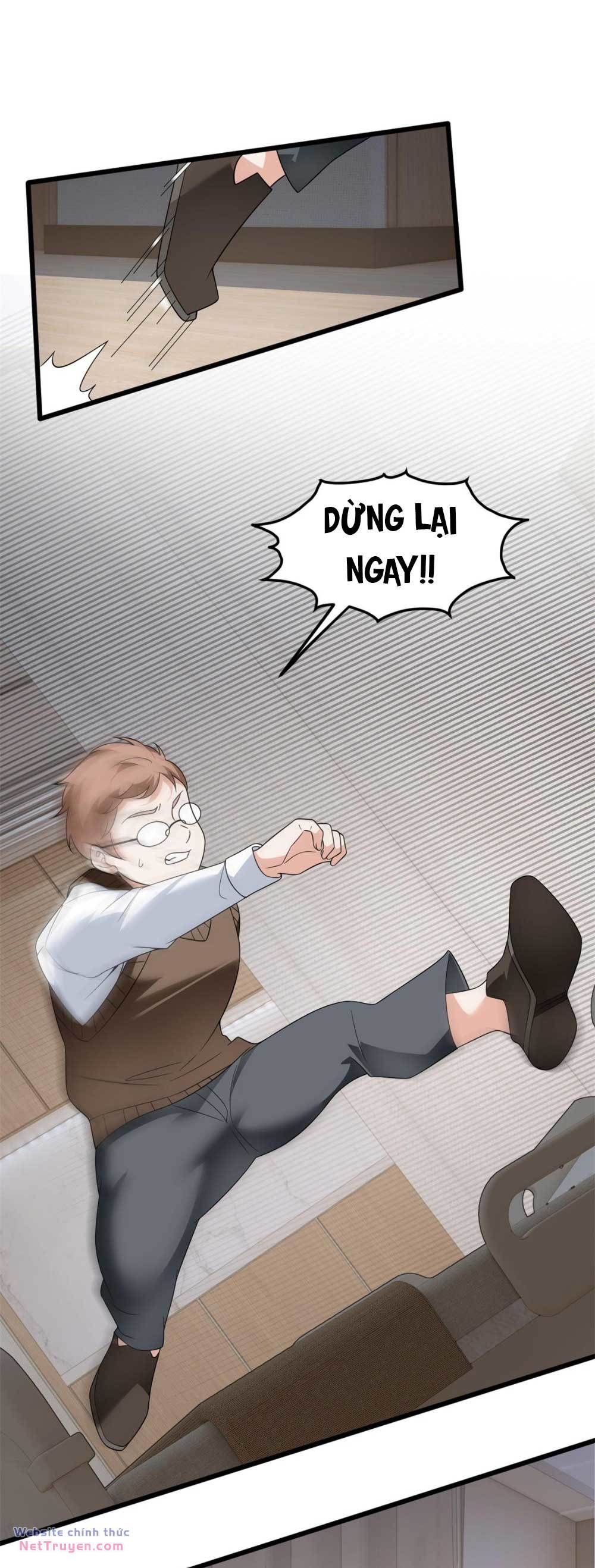 Tôi ở thế giới khác dựa dẫm vào phụ nữ