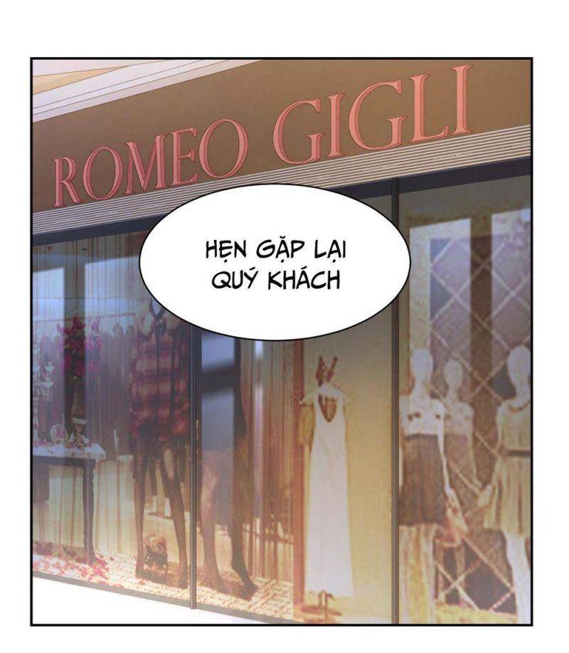 Tôi ở thế giới khác dựa dẫm vào phụ nữ