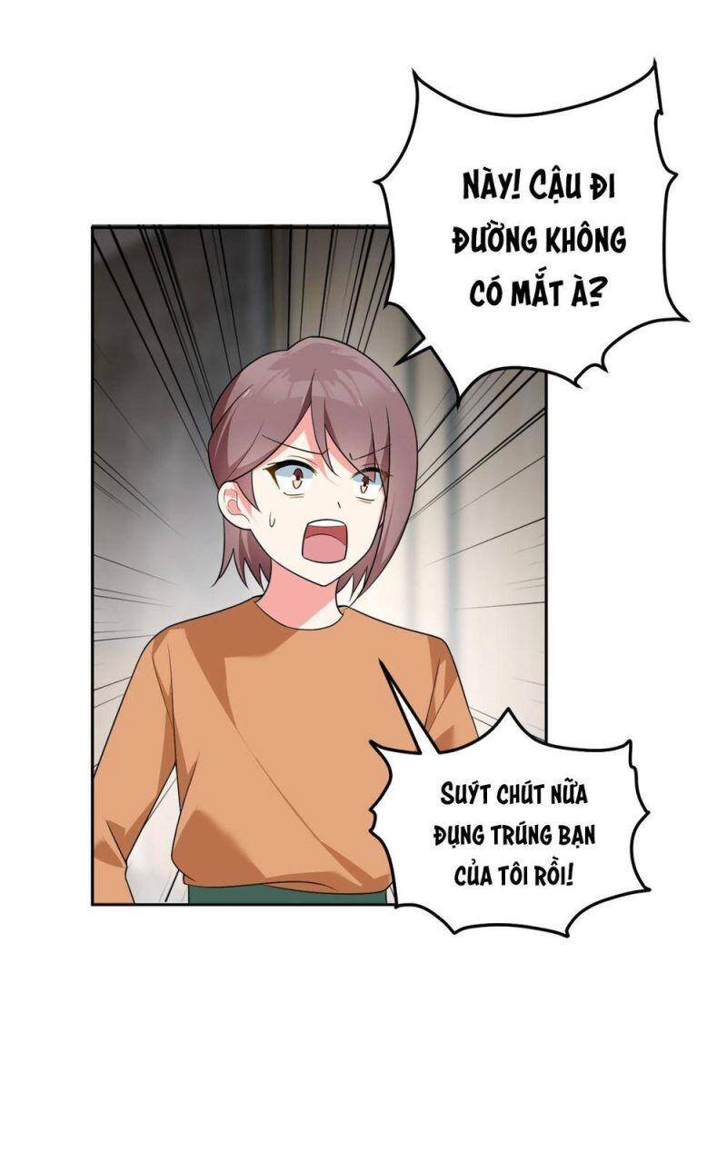 Tôi ở thế giới khác dựa dẫm vào phụ nữ