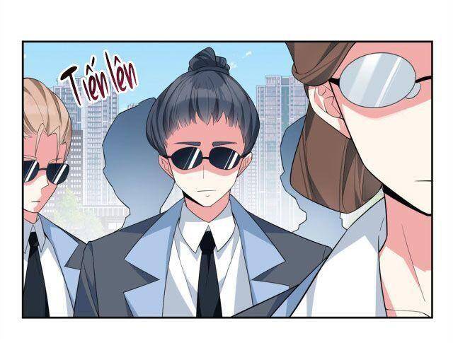 Tôi ở thế giới khác dựa dẫm vào phụ nữ
