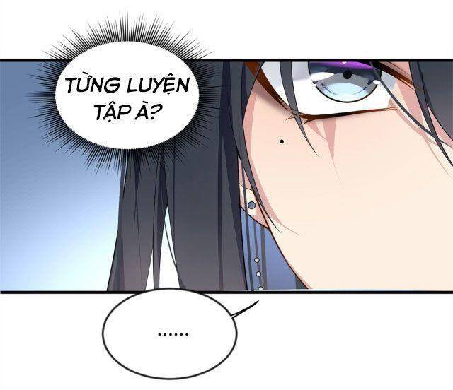 Tôi ở thế giới khác dựa dẫm vào phụ nữ