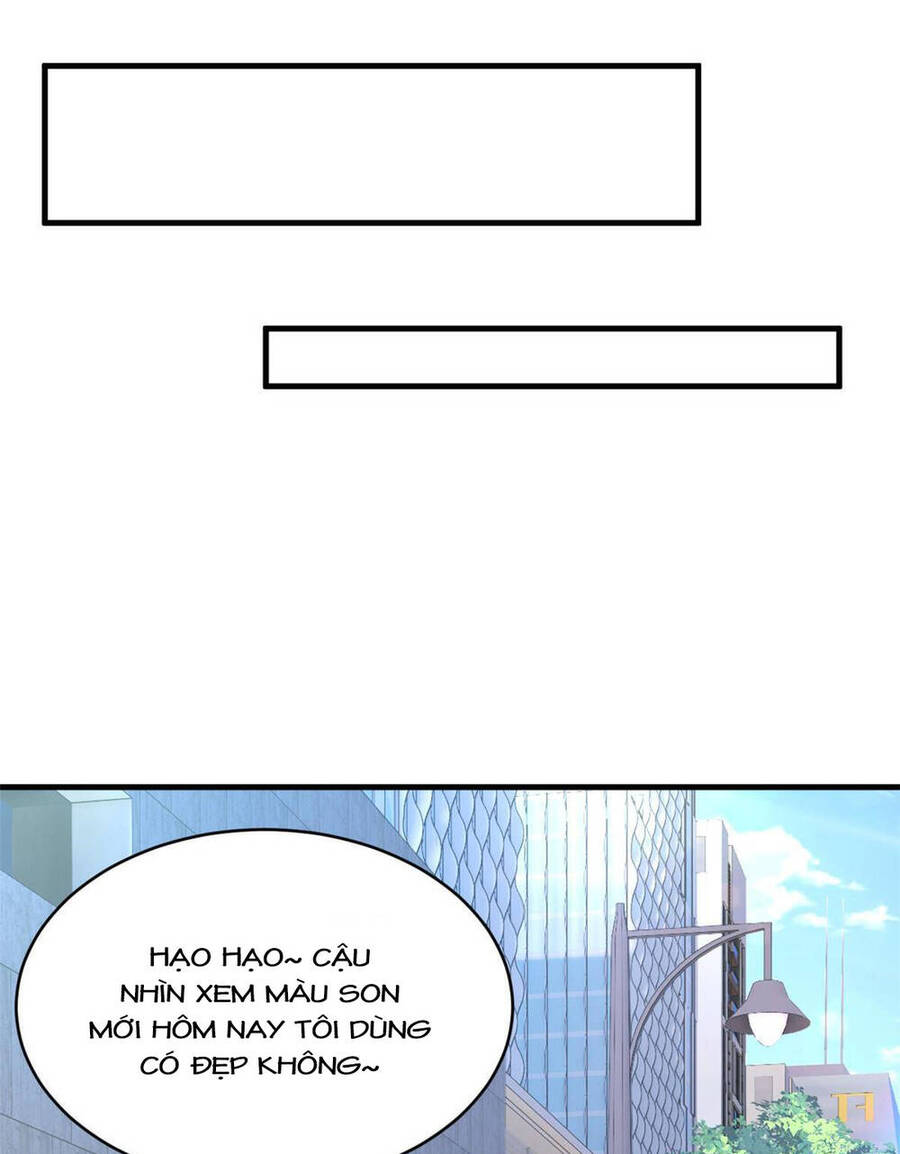 Tôi ở thế giới khác dựa dẫm vào phụ nữ