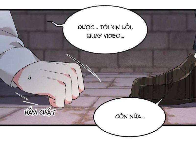 Tôi ở thế giới khác dựa dẫm vào phụ nữ