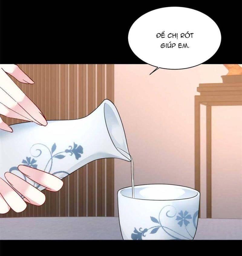 Tôi ở thế giới khác dựa dẫm vào phụ nữ
