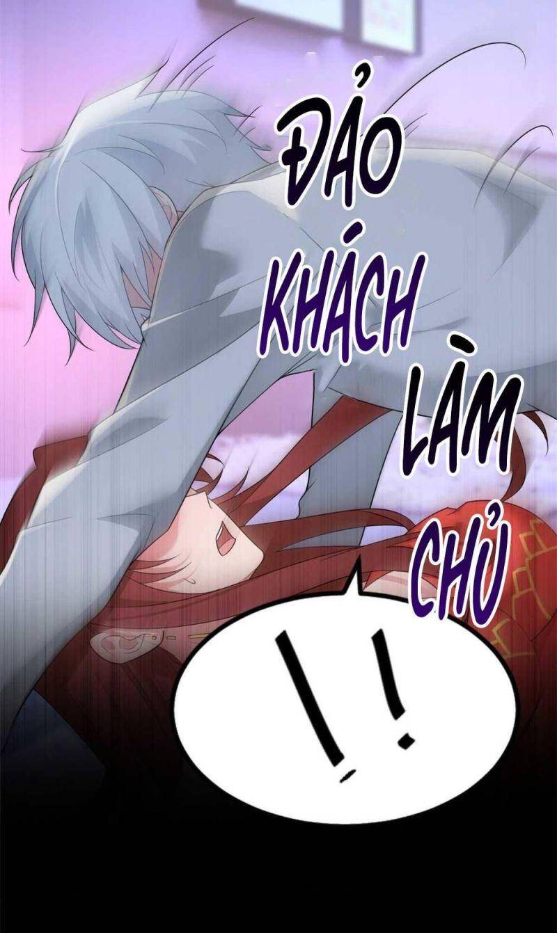 Tôi ở thế giới khác dựa dẫm vào phụ nữ
