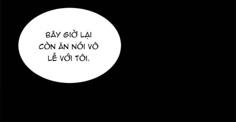Tôi ở thế giới khác dựa dẫm vào phụ nữ