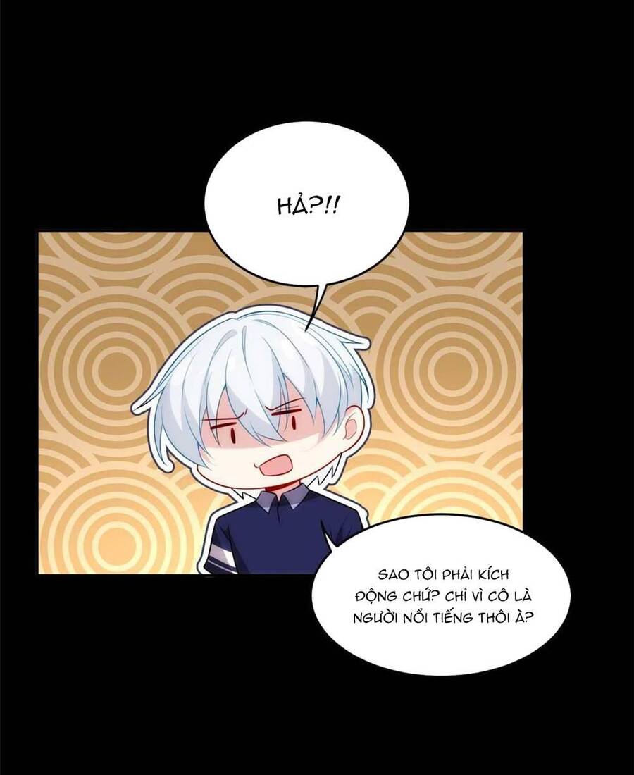 Tôi ở thế giới khác dựa dẫm vào phụ nữ