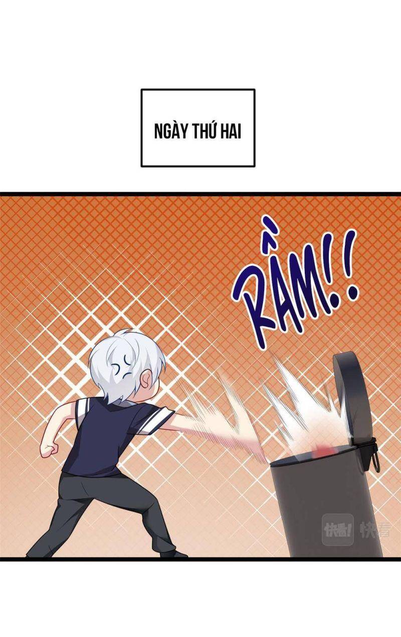 Tôi ở thế giới khác dựa dẫm vào phụ nữ
