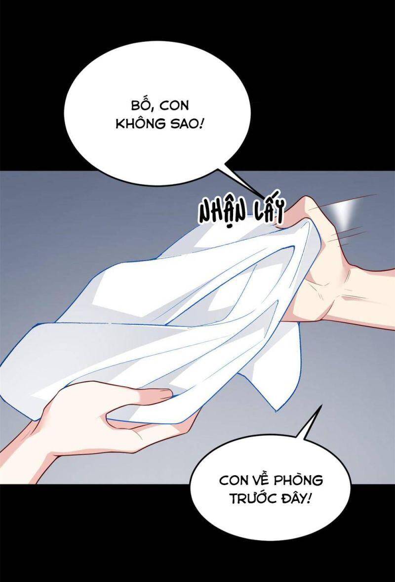 Tôi ở thế giới khác dựa dẫm vào phụ nữ