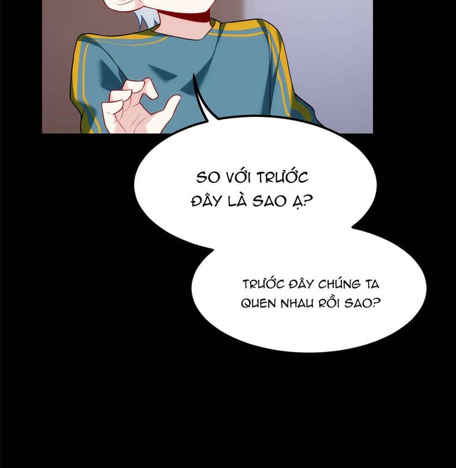 Tôi ở thế giới khác dựa dẫm vào phụ nữ