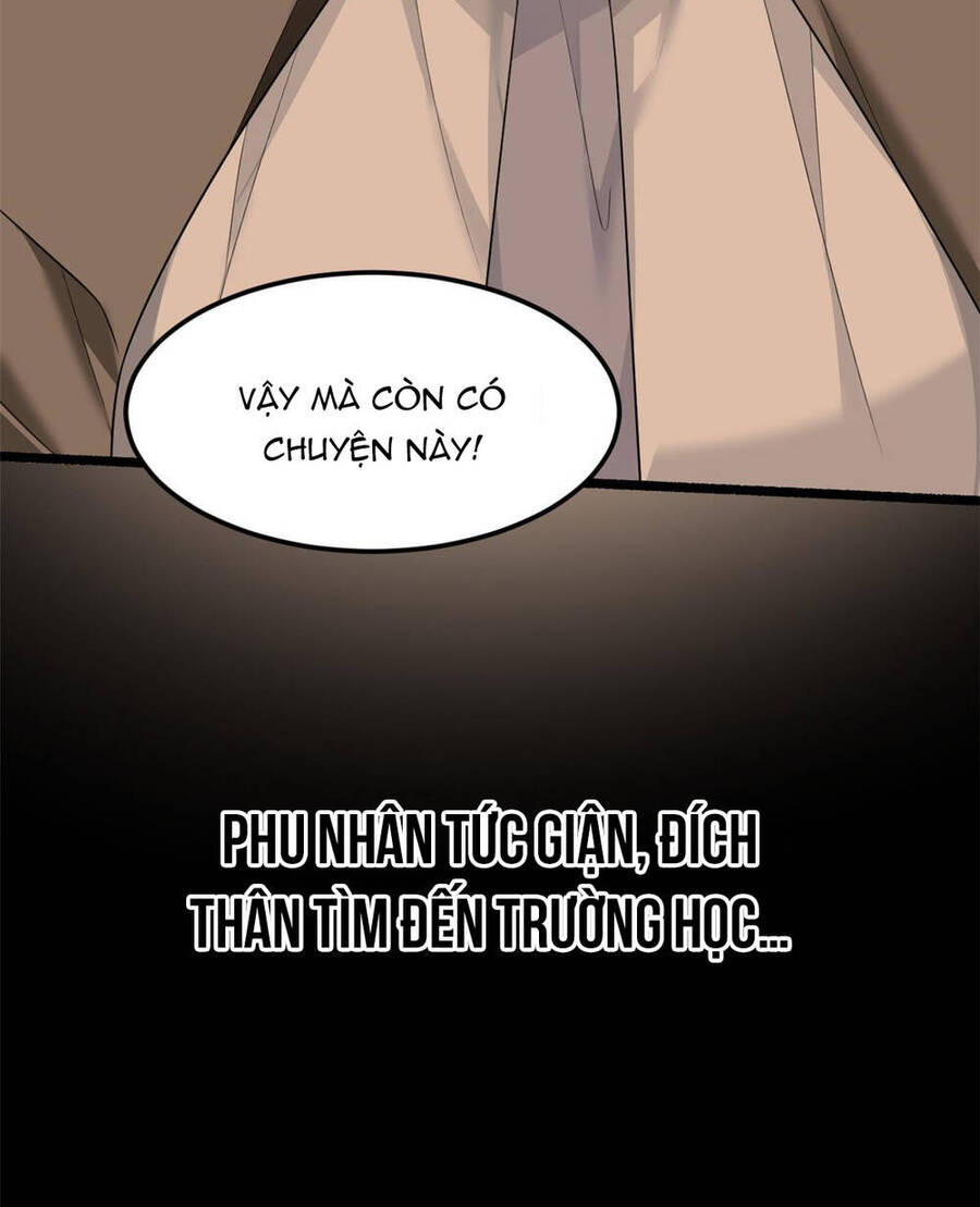 Tôi ở thế giới khác dựa dẫm vào phụ nữ