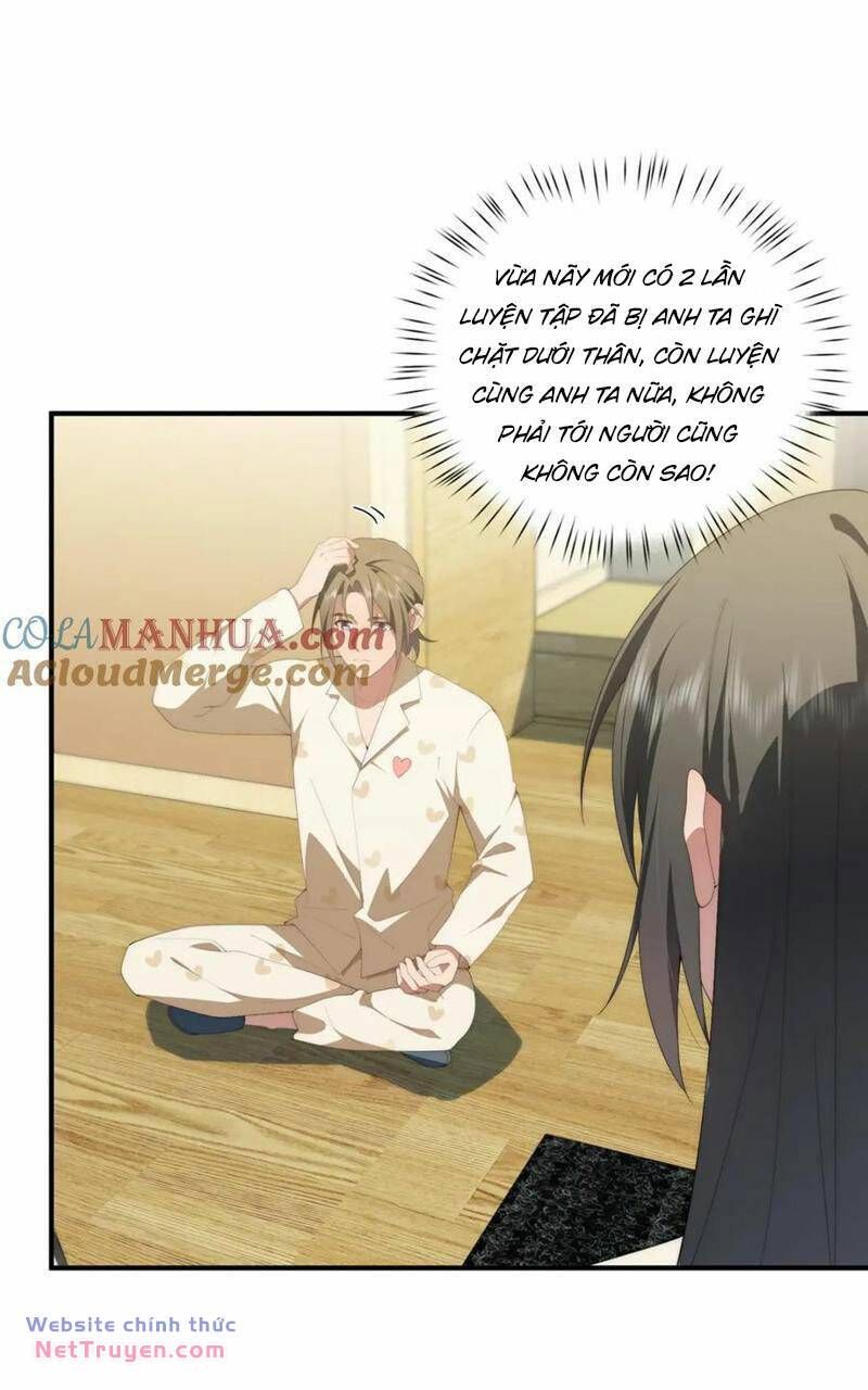 Nữ chính từ trong sách chạy ra ngoài rồi phải làm sao đây