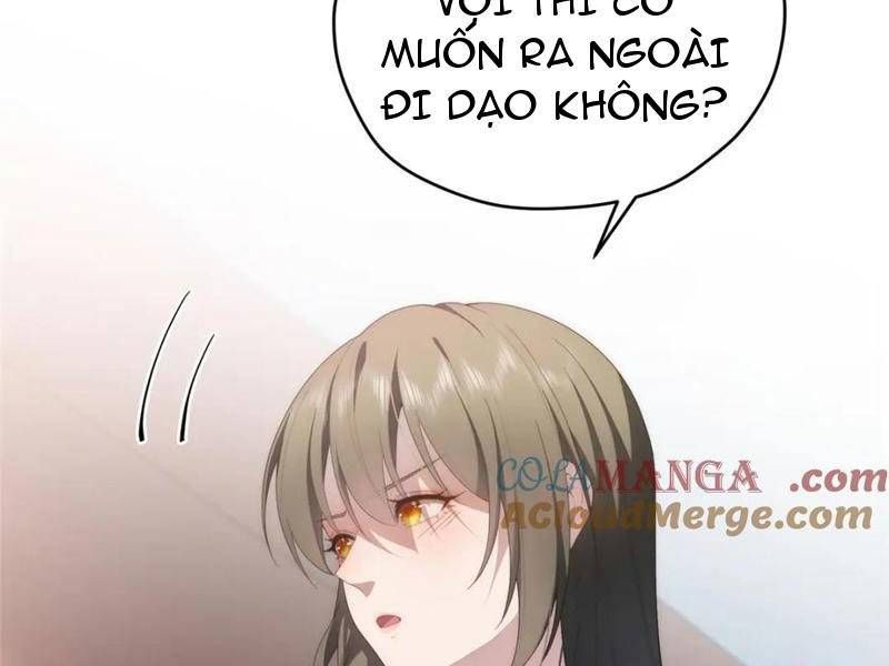 Nữ chính từ trong sách chạy ra ngoài rồi phải làm sao đây