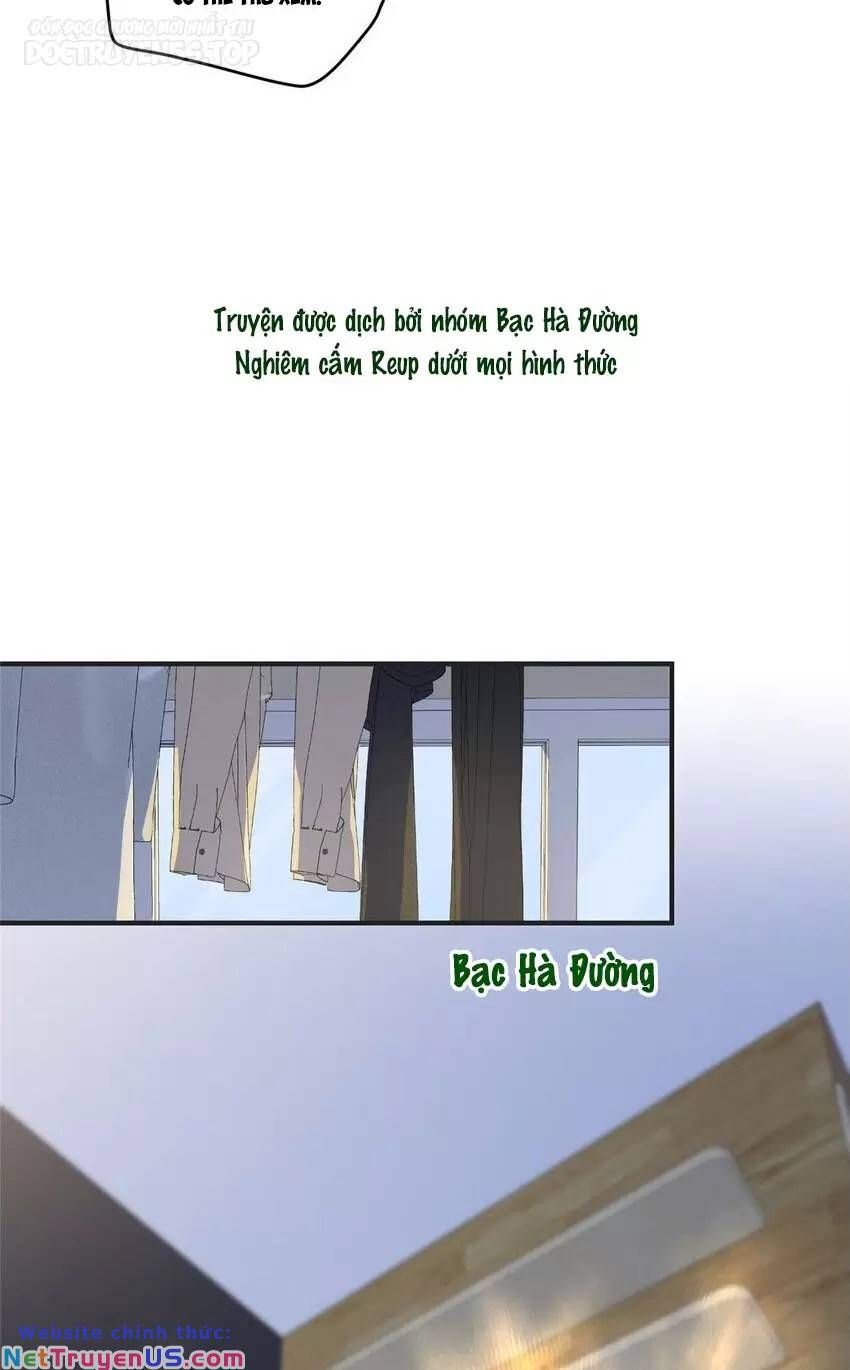 Nữ chính từ trong sách chạy ra ngoài rồi phải làm sao đây