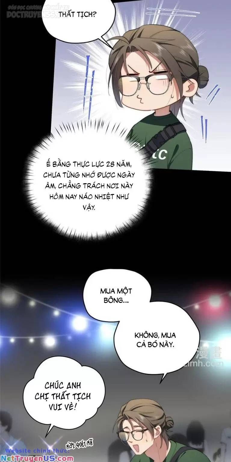 Nữ chính từ trong sách chạy ra ngoài rồi phải làm sao đây