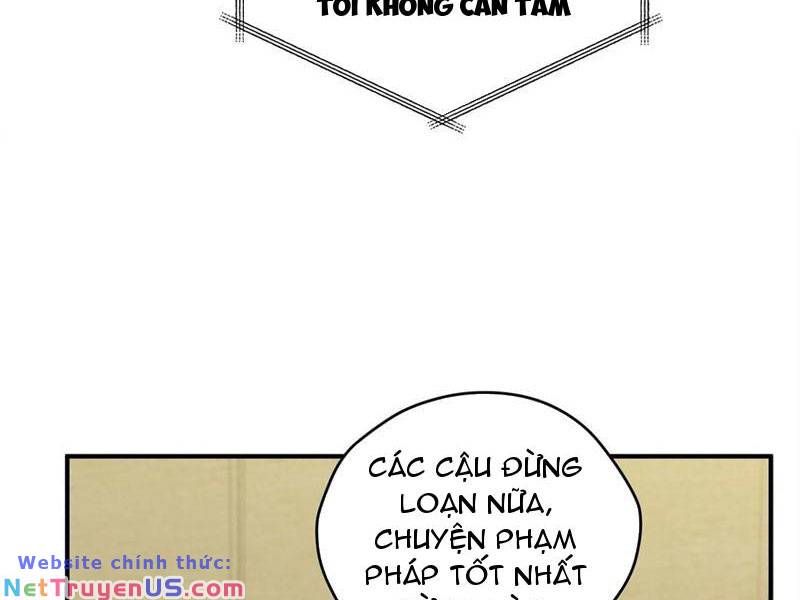 Nữ chính từ trong sách chạy ra ngoài rồi phải làm sao đây