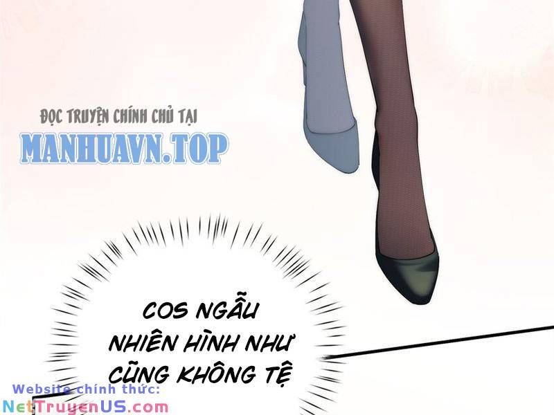 Nữ chính từ trong sách chạy ra ngoài rồi phải làm sao đây