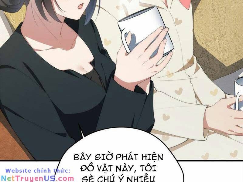 Nữ chính từ trong sách chạy ra ngoài rồi phải làm sao đây