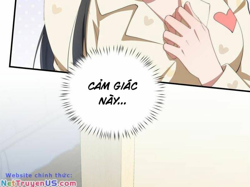 Nữ chính từ trong sách chạy ra ngoài rồi phải làm sao đây