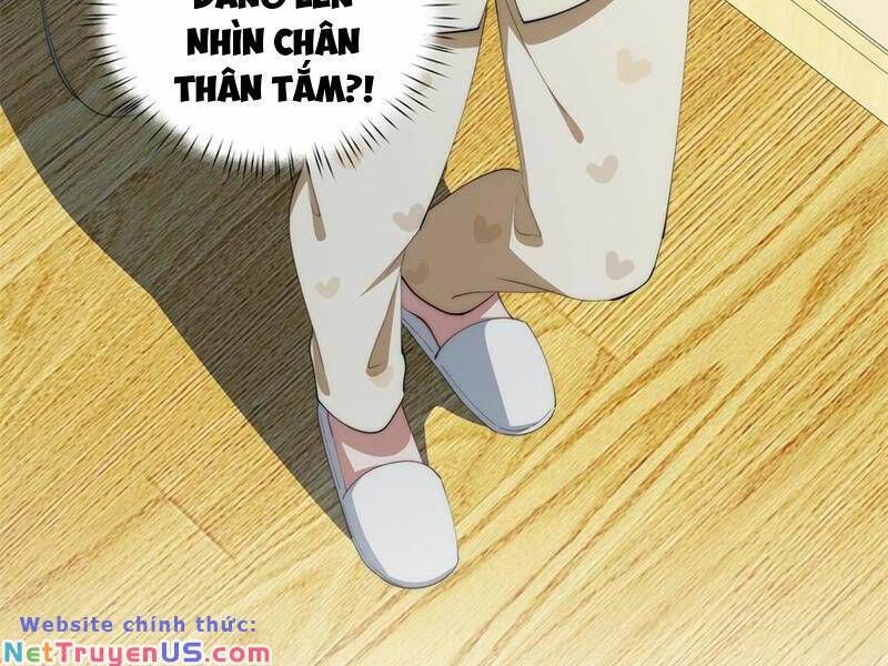 Nữ chính từ trong sách chạy ra ngoài rồi phải làm sao đây