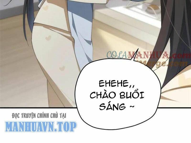 Nữ chính từ trong sách chạy ra ngoài rồi phải làm sao đây