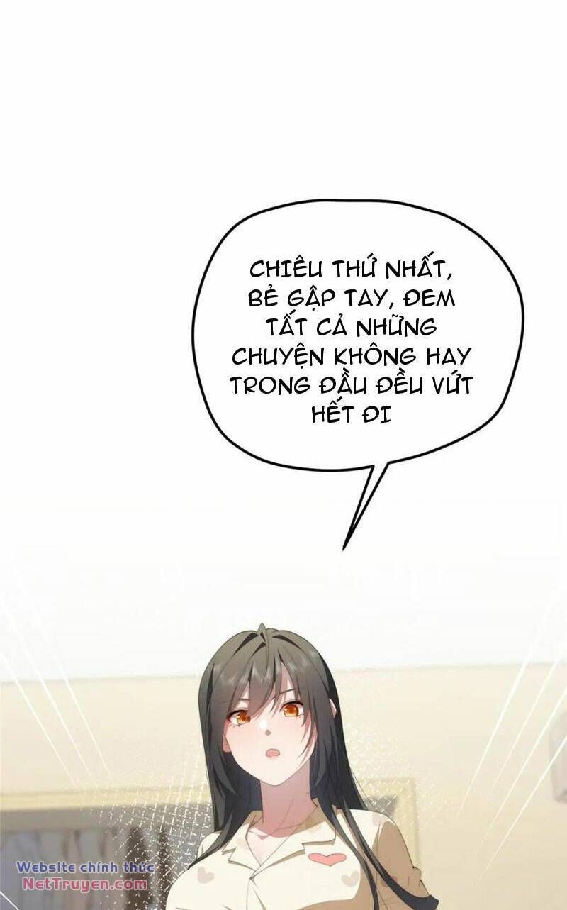 Nữ chính từ trong sách chạy ra ngoài rồi phải làm sao đây