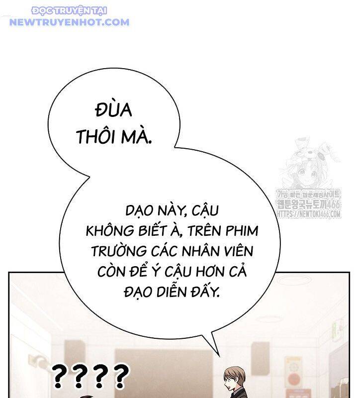 Sống Như Một Diễn Viên