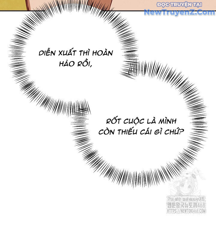 Sống Như Một Diễn Viên