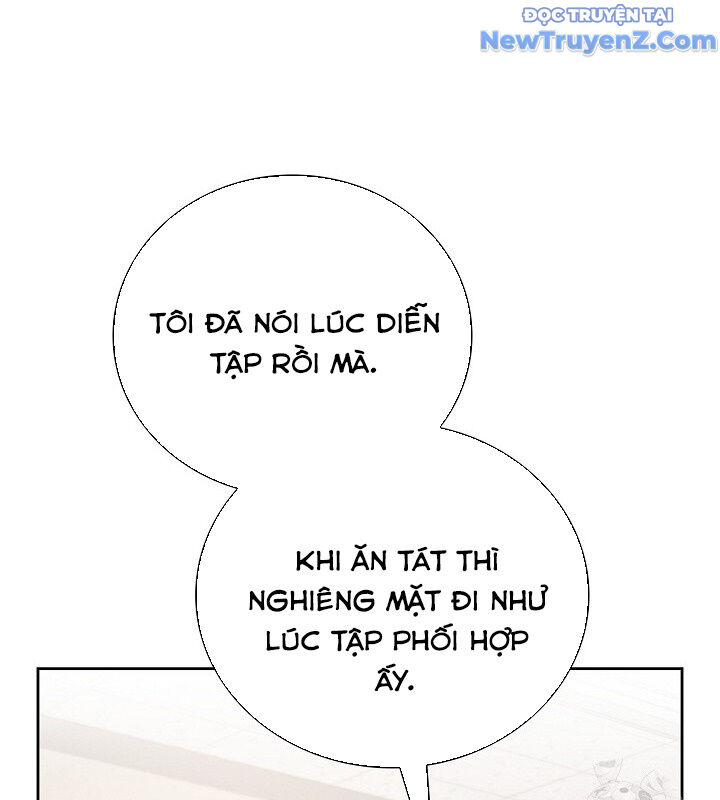 Sống Như Một Diễn Viên