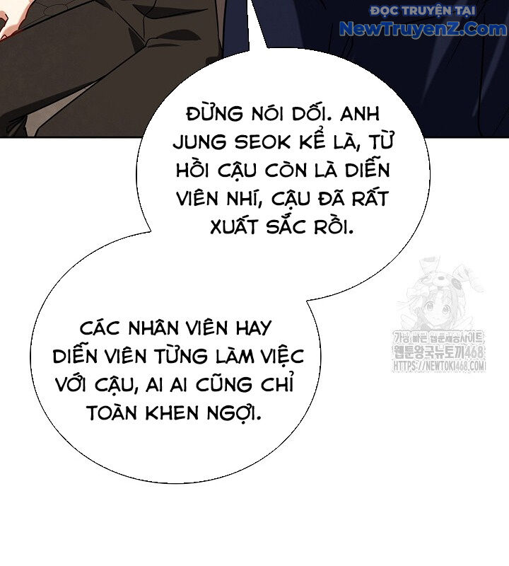 Sống Như Một Diễn Viên
